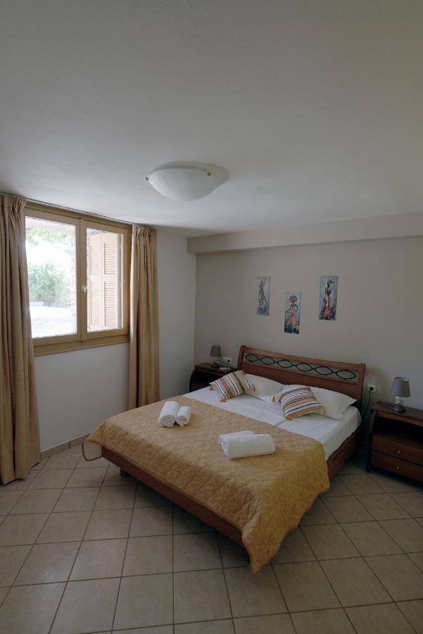 Ellie'S Stonehouse Gianapa, Porto Rafti, Greece, 190 03, Gr别墅 外观 照片